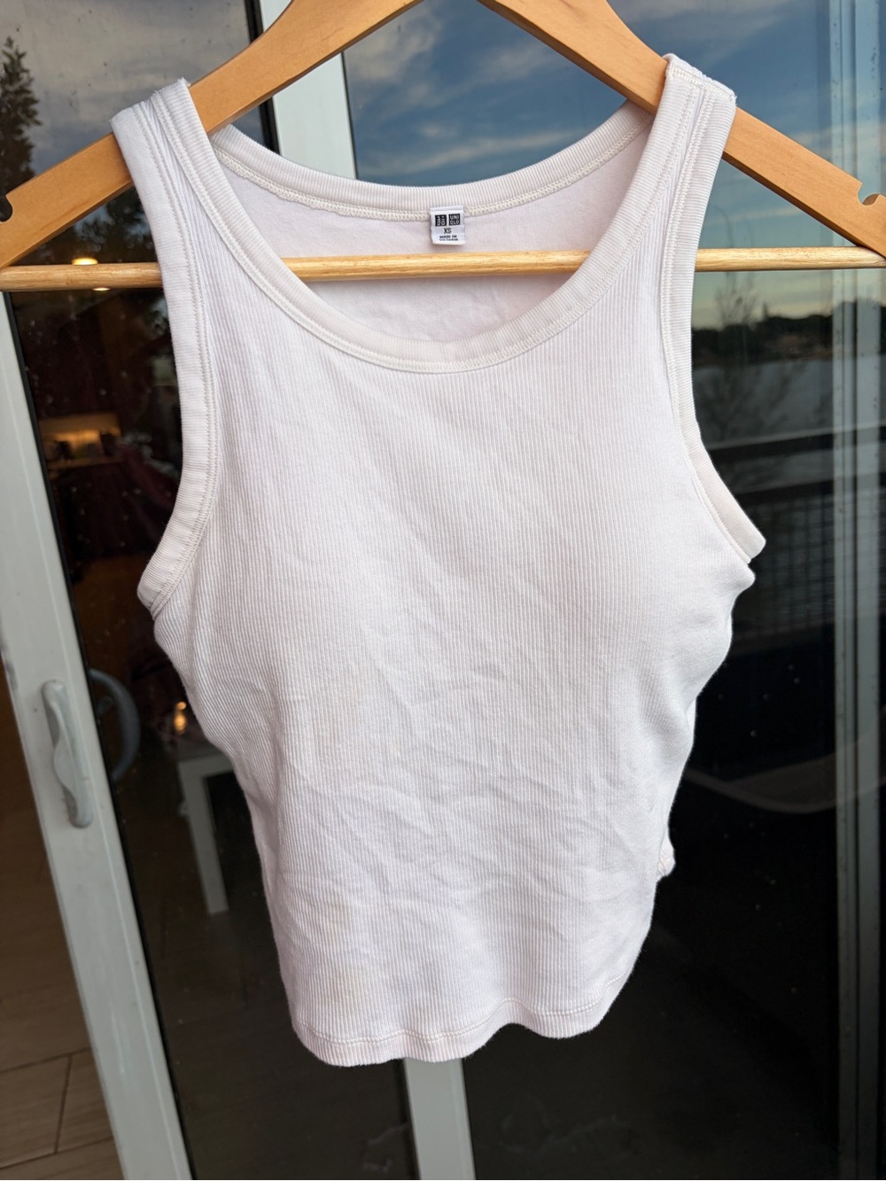 Uniqlo White Ribbed Slim Tank Top